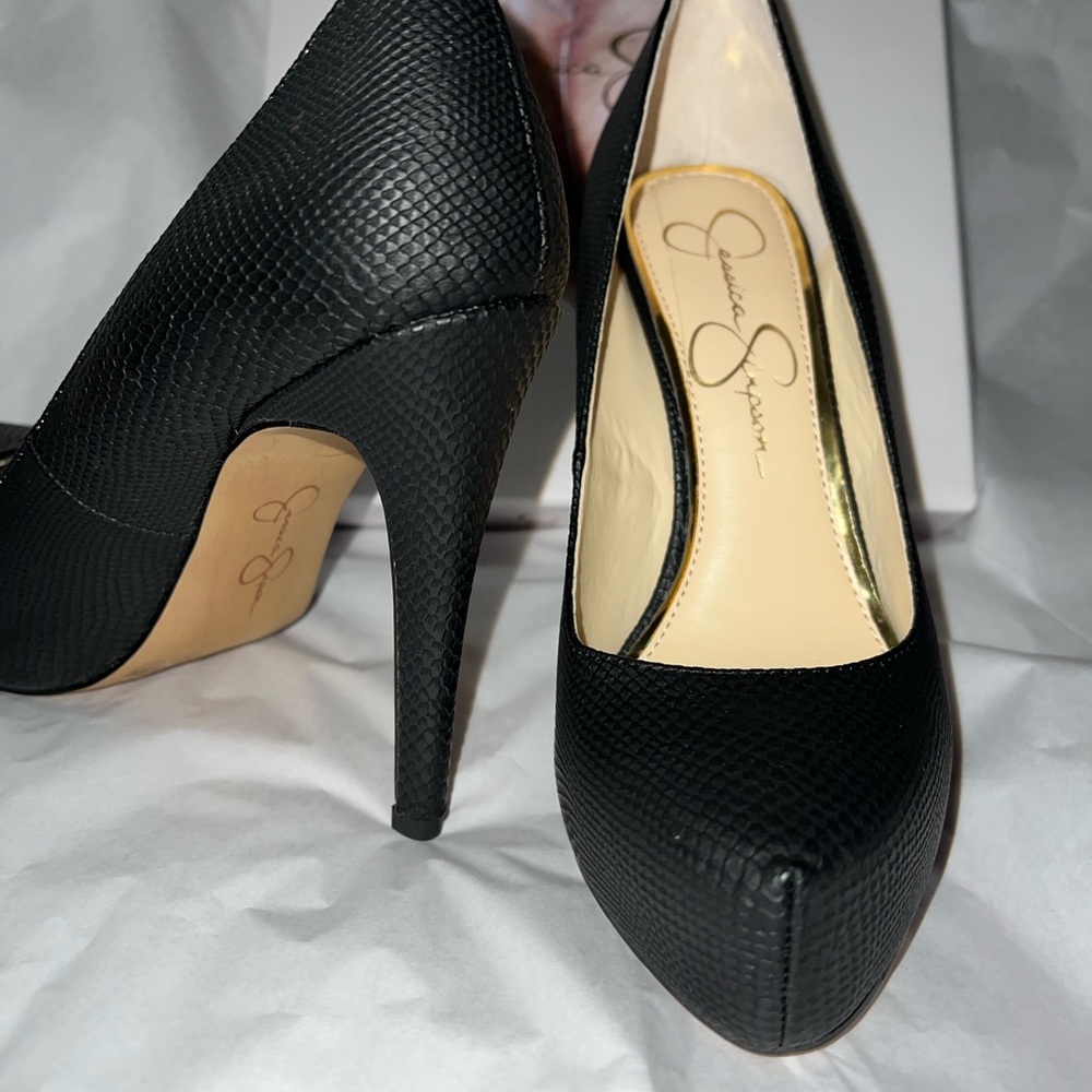 Jessica Simpson Parisah Snake Embossed Platform Pumps